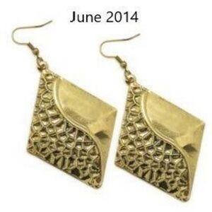 Vintage paparazzi earrings